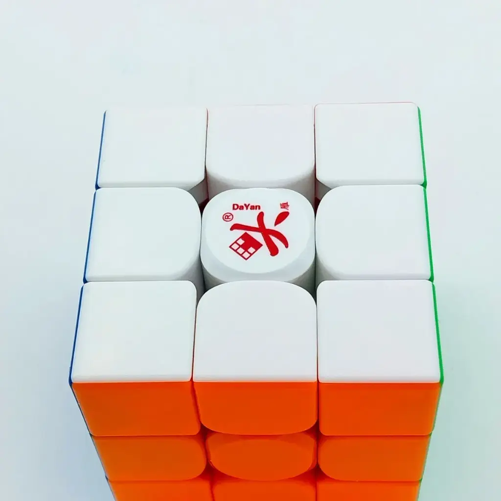 Cubo De Rubik Dayan Guhong Pro M 56 Mm Standard Magnético 3x