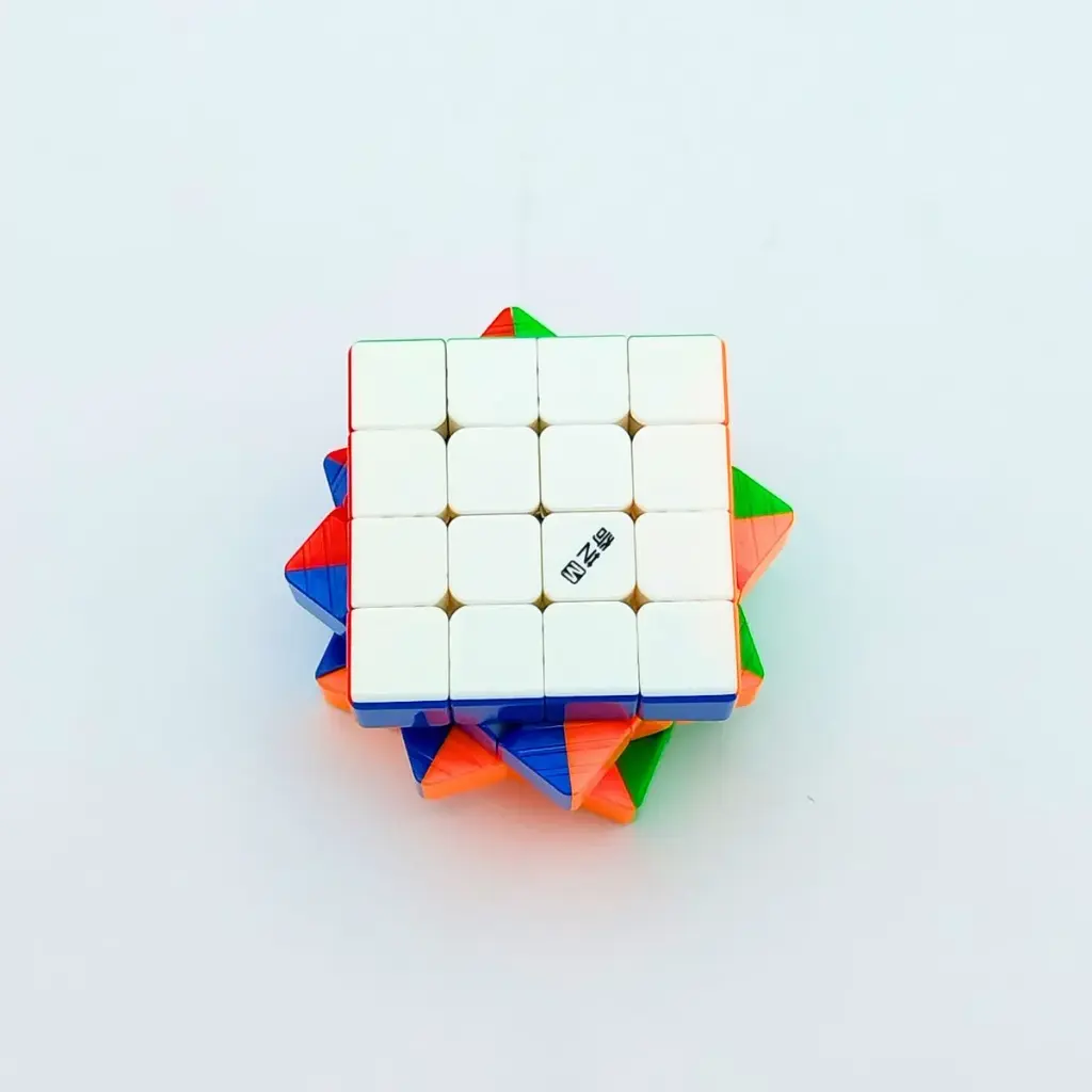 Cubo De Rubik Qiyi M Pro 4x4 Magnético Y Veloz
