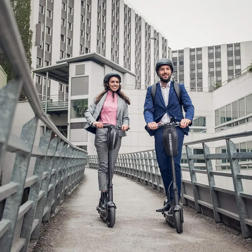 Bolso Rockbros Impermeable 2l Para Bici Monopatín Manillar