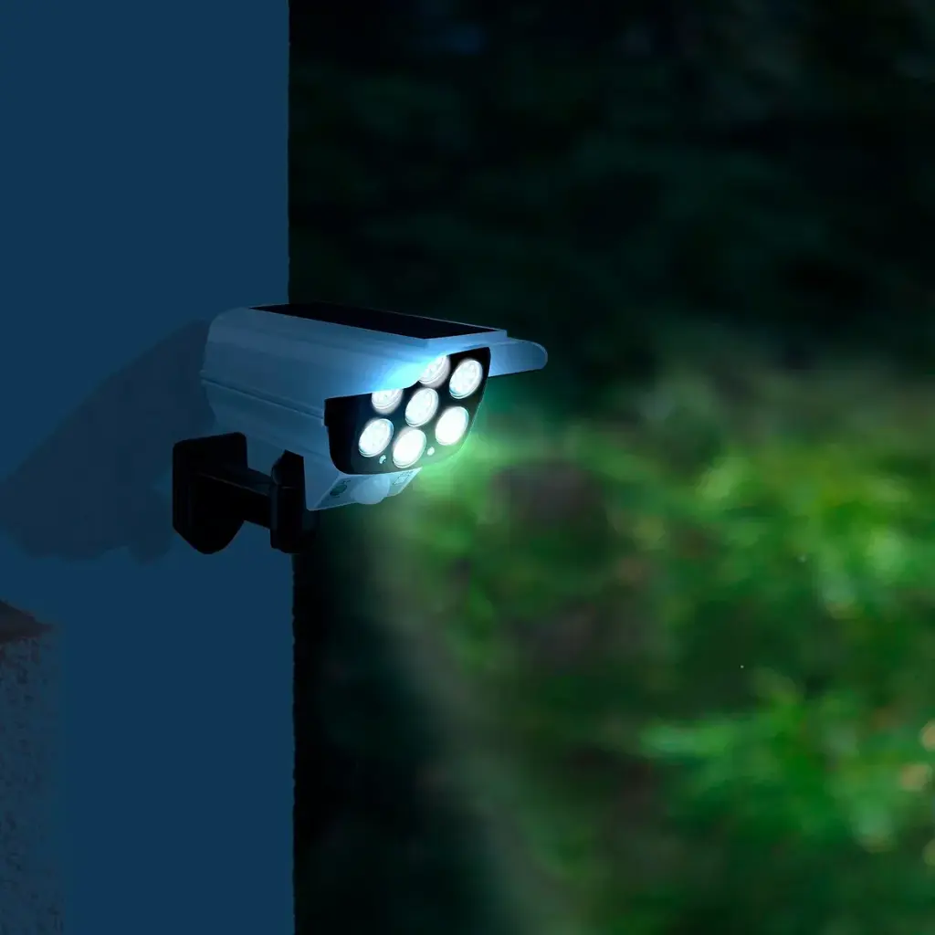 Foco Solar Sensor De Movimiento Forma De Camara Seguridad